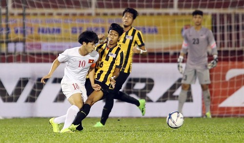 Giao hữu bóng đá U23 Việt Nam -  U23 Malaysia: Chủ nhà Việt Nam thắng 3-0 - ảnh 1